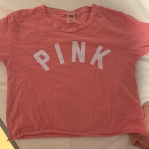 •Pink Victoria Secret cropped shirt